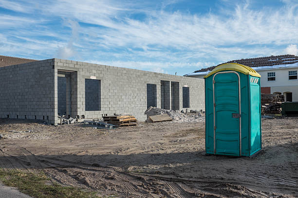 Portable Toilet Options We Offer in Beach Park, IL